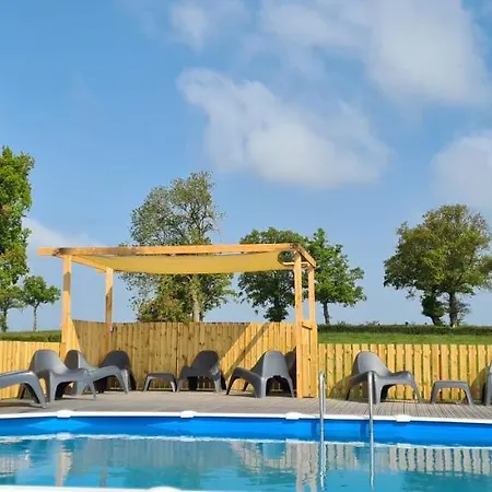 Le Petit Moulin