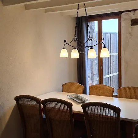 Le Petit Moulin 3* Saint-Hilaire (Allier)