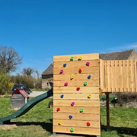 Le Petit Moulin 3* Saint-Hilaire (Allier)