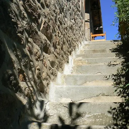 Le Petit Moulin