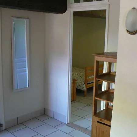 Le Petit Moulin Bed & Breakfast 3*