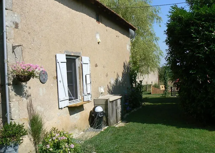 Le Petit Moulin Bed & Breakfast Saint-Hilaire (Allier)
